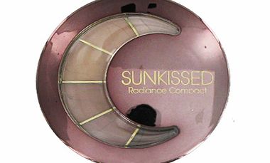 Sunkissed Radiance Compact