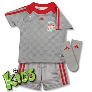 08-09 Liverpool Away Minikit - Silver/Red