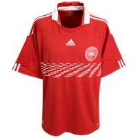 Denmark Home Shirt 2009/10 with Bendtner 11