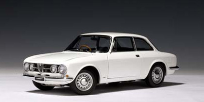 Alfa Romeo 1750 GTV 1967 in White