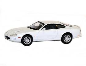 Jaguar XKR (1:43 scale)