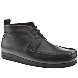 Male Vee Diamond Leather Upper in Black