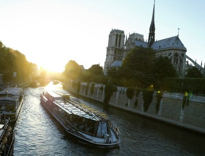 Bateaux Parisiens Dinner Cruise - Elegance Menu