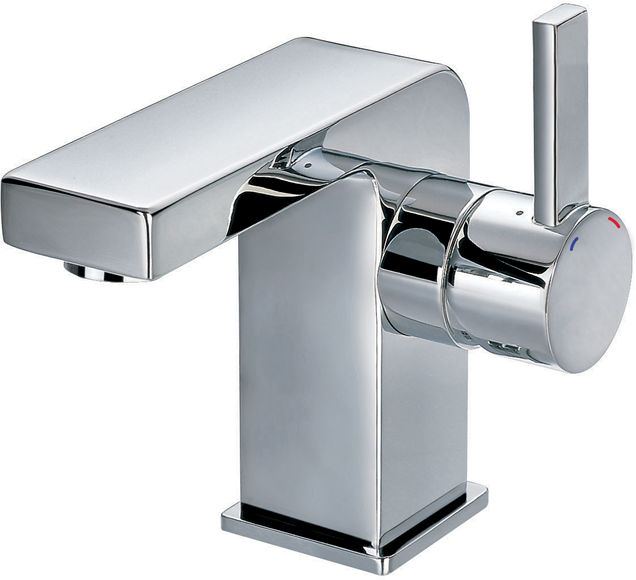 Hazel basin mixer with clicker waste