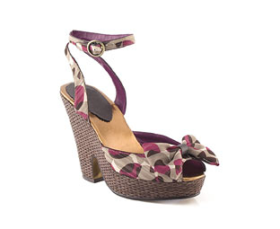 Bow Trim Wedge Sandal