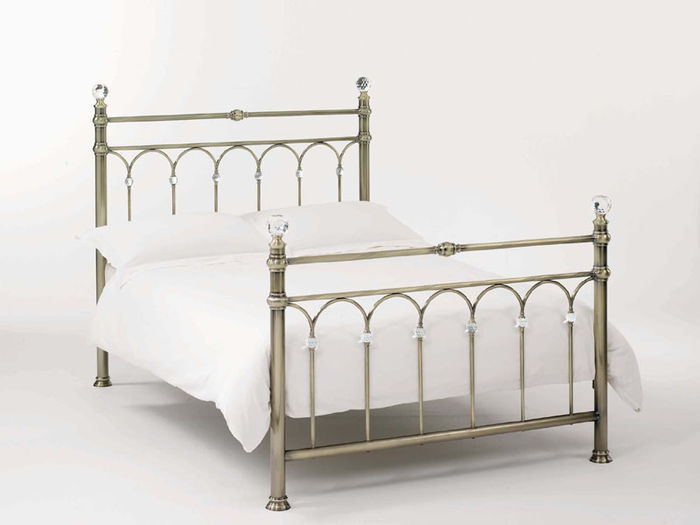 Krystal 4ft 6 Double Antique Brass Bedstead