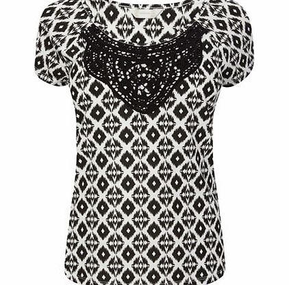 Black/ivory Short Sleeve Aztec Crochet Neck Top,