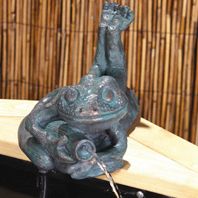Blagdon Solar Spitter - Frog