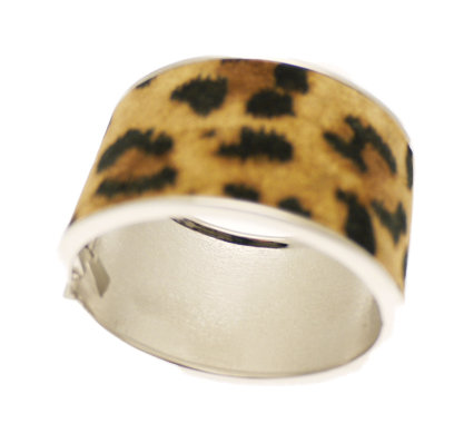 Large Leopard Skin Clasp Bangle