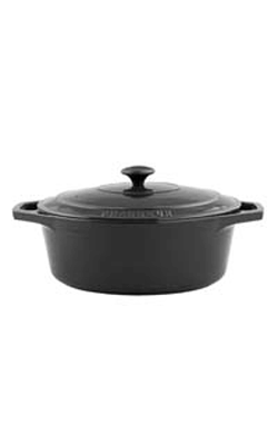 Chasseur Casserole  oval  29cm  3.8ltr   The fabulous Chasseur range of cast iron cookware was first