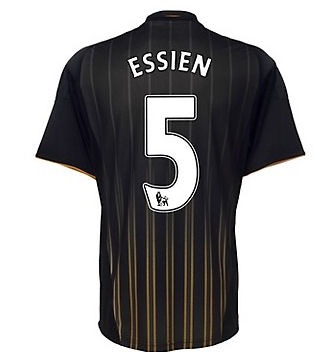 Adidas 2010-11 Chelsea Away Shirt (Essien 5)