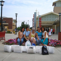 Premium Outlets Tour - Adult