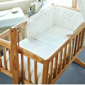 Sardust Rocking Cradle Quilt and Bumper Set