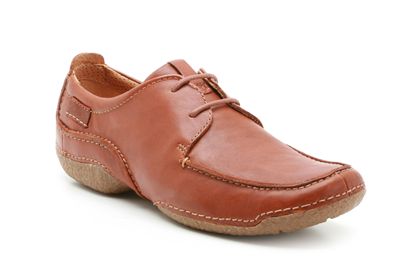 Clarks Roar Mane Mahogany Leather