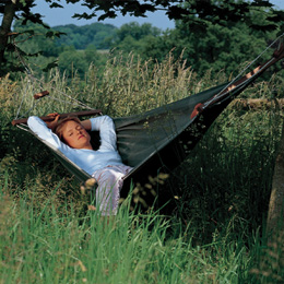 Classic Adult Hammock with 2 Tree-Fixing Kits.