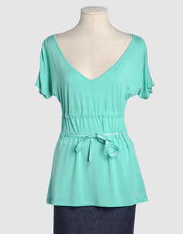 TOPWEAR Short sleeve t-shirts WOMEN on YOOX.COM