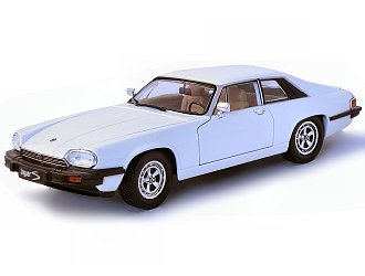 Die-cast Model Jaguar XJS (1:18 scale in White)