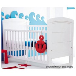 Bateau Cot Bed