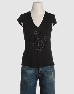 TOP WEAR Short sleeve t-shirts WOMEN on YOOX.COM