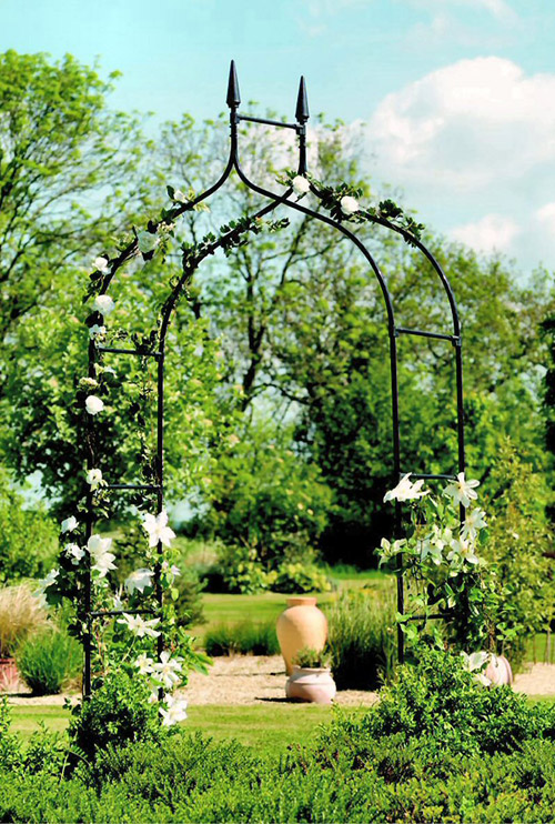 Gothic Arch 2.95m x 1.4m