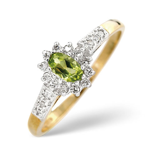 Peridot and 0.14 Carat Diamond Ring In 9 Carat Yellow Gold