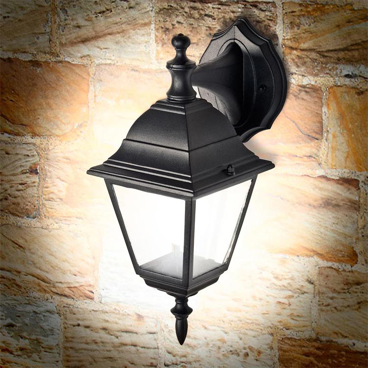 Outdoor Halogen Wall Light