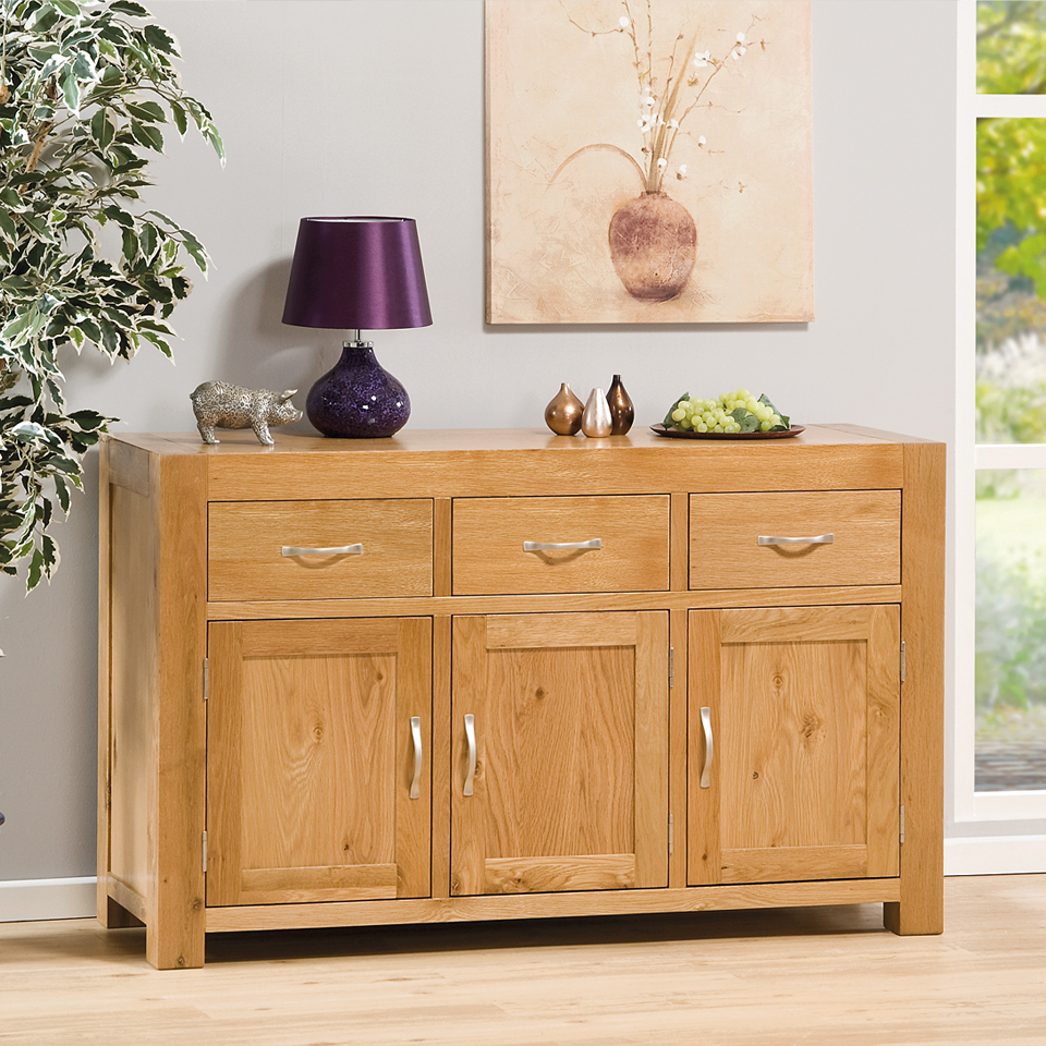 Suffolk Oak 3 Door Buffet Sideboard