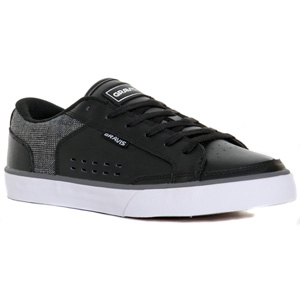 Helix Skate shoe