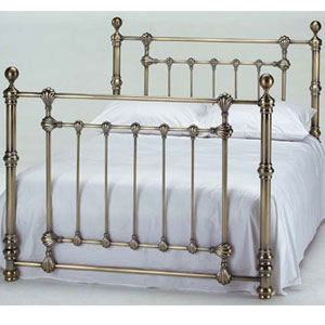 Victoria 4FT 6 Double Bedstead