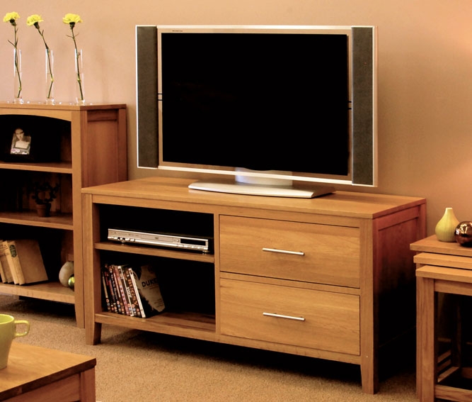 Oak TV Unit