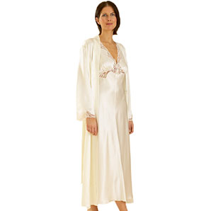 Nightdress- Ivory- Size 14