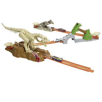 Wheels Trick Tracks Jurassic Starter Set