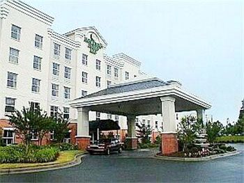 Hawthorn Suites Huntersville