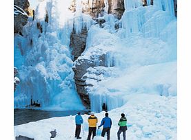 Walk to Johnston Canyon - Child