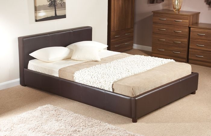 Denver 5ft Kingsize Leather Bedstead