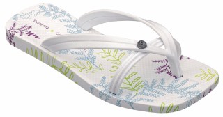 Ipanema bloom white flip flop