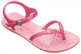 Ipanema pod pink flip flop