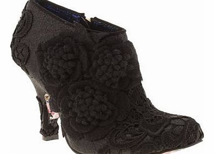 womens irregular choice black cheeky moose