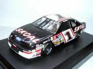 1:43rd Scale Ford Thunderbird #1 Skoal - Rick Mast