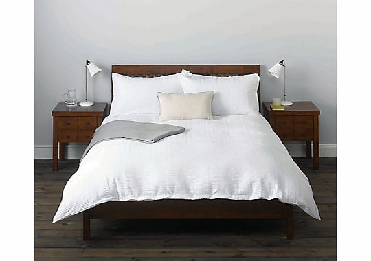 Erin Seersucker Bedding