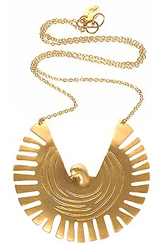 Bird pendant necklace