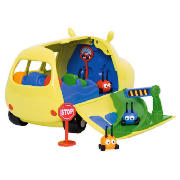 Junction Hippobus & Beetle Bugs Playset