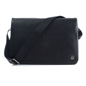 Bungo 15` Messenger (Black) Full of