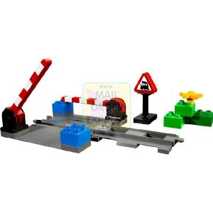 Duplo Level Crossing