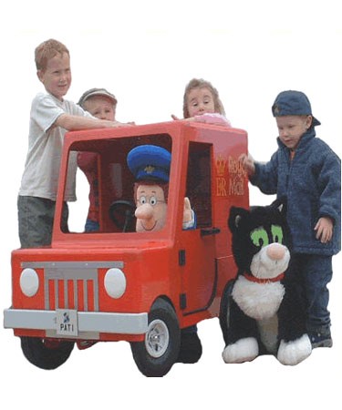 POSTMAN PAT  Pedal Car