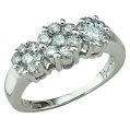 9-carat white gold trilogy ring