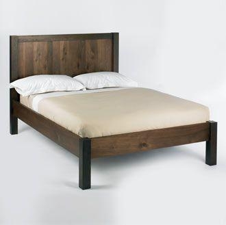 Walnut 135cm Double Bedstead (Sprung Slats)