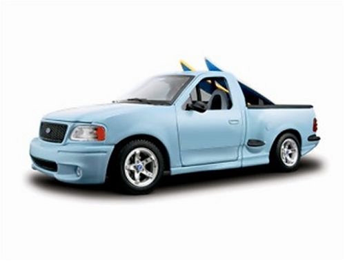 Diecast Model Ford F150 SVT in Light Blue (1:18 scale)