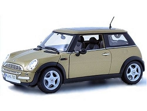 Mini Cooper (Sunroof) in Gold (1:18 scale)