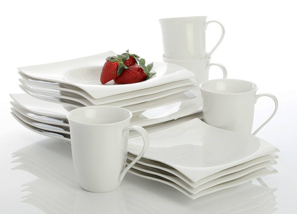 Motion 16 Piece Dining Set